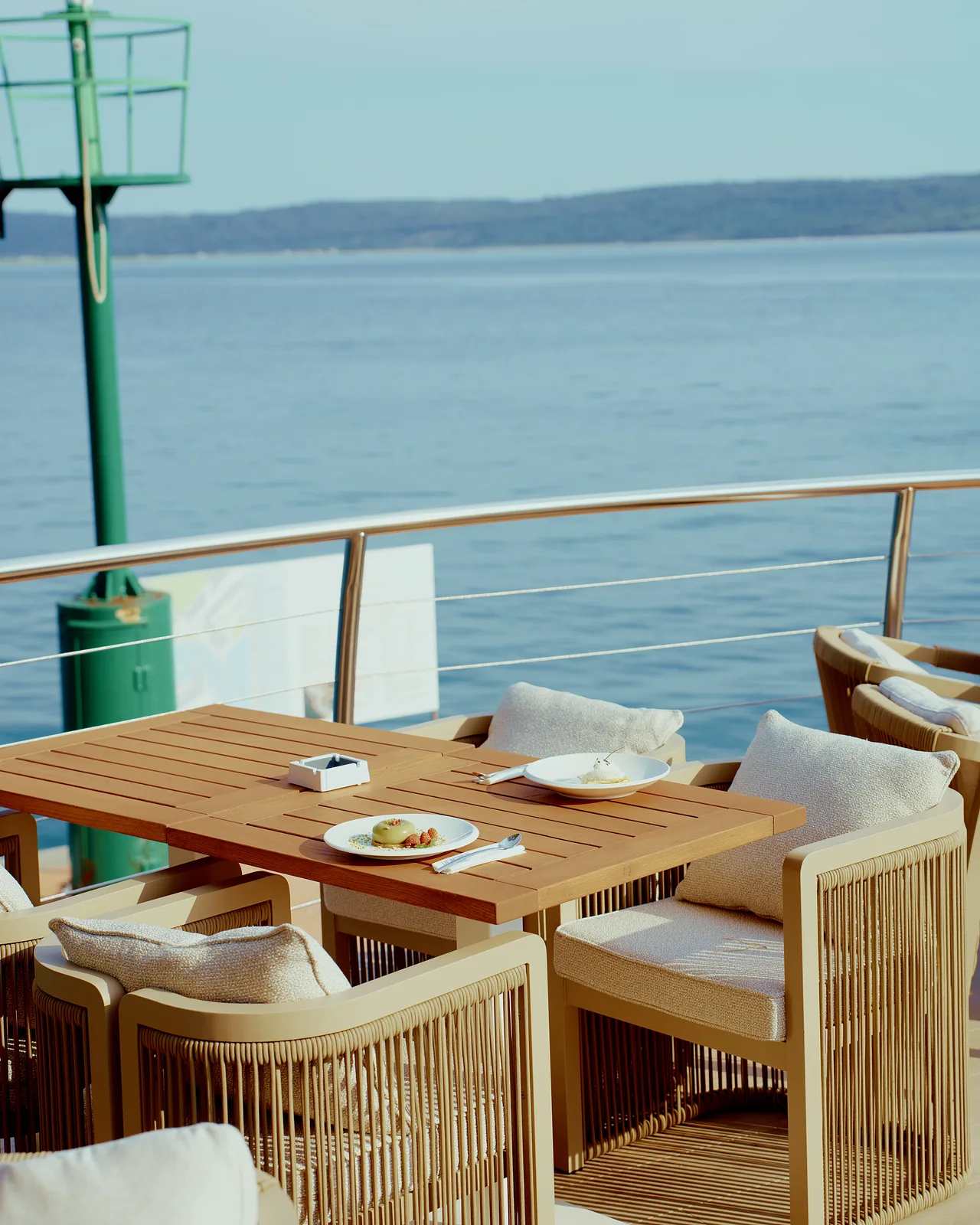 Monument a mare restaurant in Portorož — a detail of the table setting