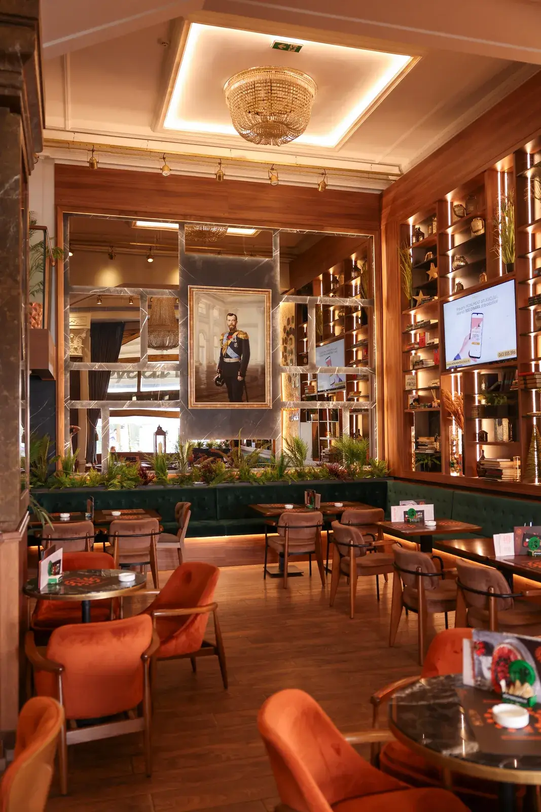 Ruski Car restaurant in Belgrade — a detail of the table setting